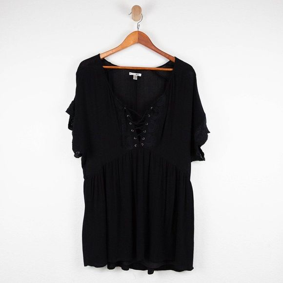 Society Amuse Black Blouse Lace Up Front NWT Small Plus Size Goth - Picture 1 of 7
